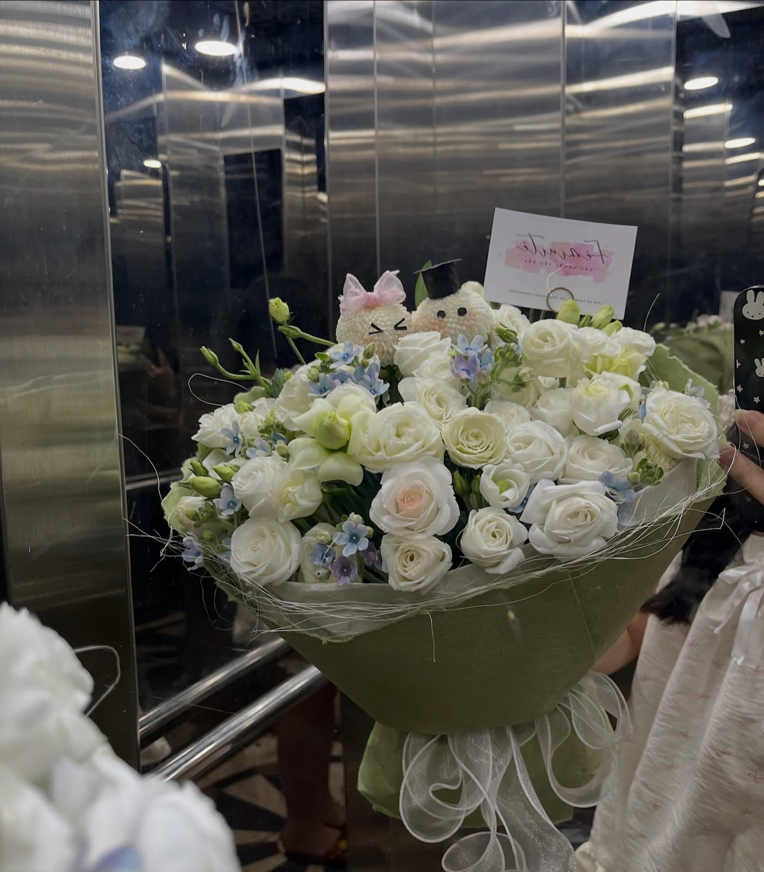Mẫu hoa Féminité