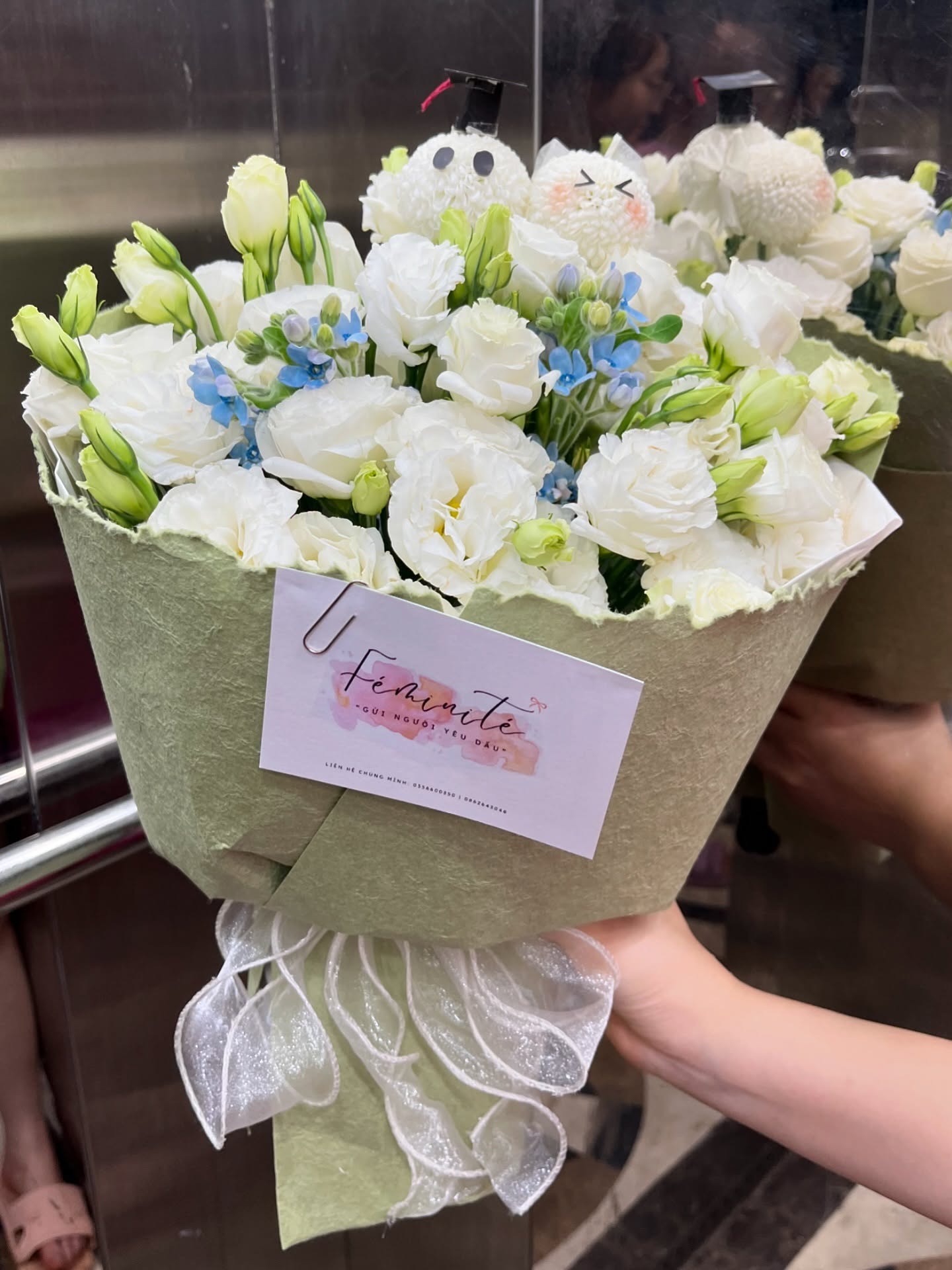 Mẫu hoa Féminité