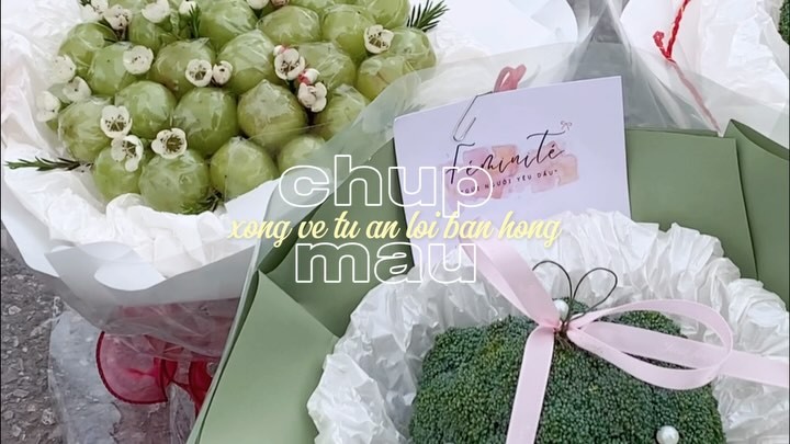 Mẫu hoa Féminité